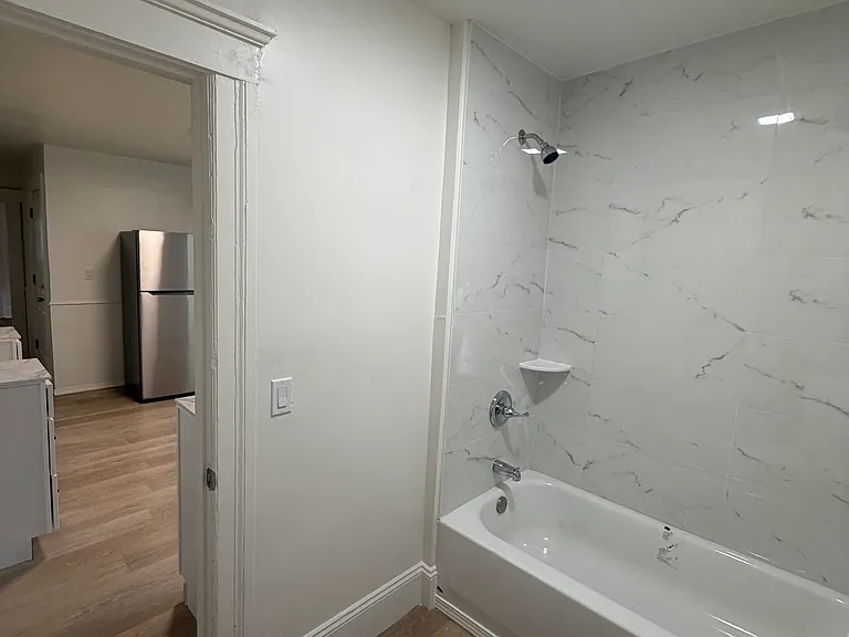 25 Lorenzo St #1 — Photo 14