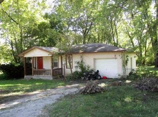 7101 E 162nd St, Belton, MO 64012