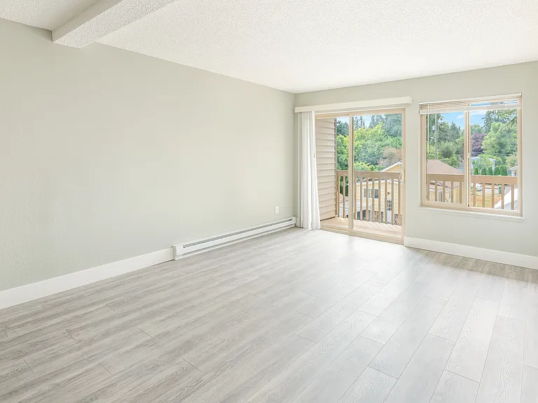 931 SW Holden St #205 — Photo 8