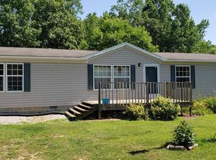 824 Roy Grider Rd, Summer Shade, KY 42166