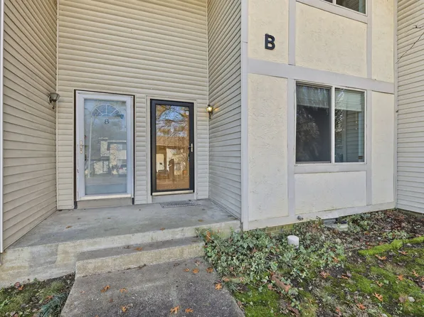 4958 Edmondson Pike APT B-9, Nashville, TN 37211