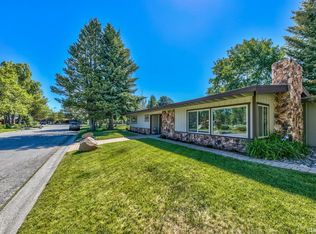 413 Capri Dr, South Lake Tahoe, CA 96150