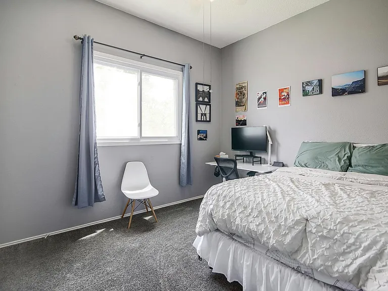709 Sapling Cv — Photo 22