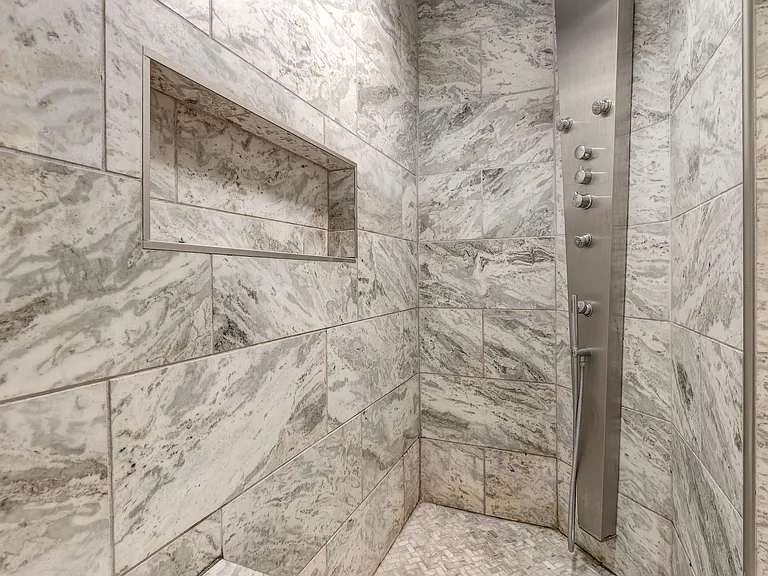 2724 Glendora Ave — Photo 30