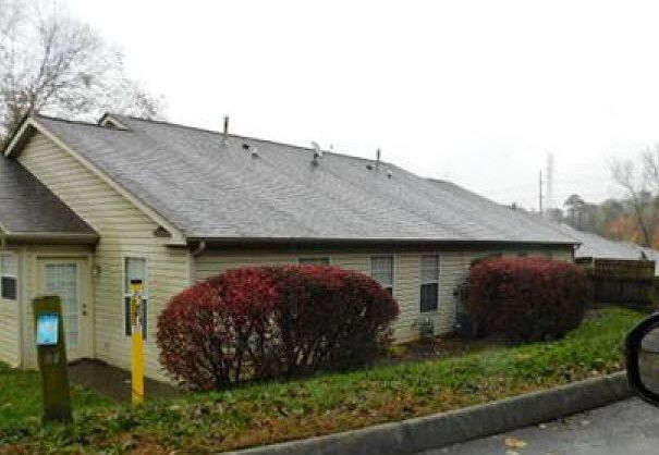 2nd image of 1515 Spelling Way