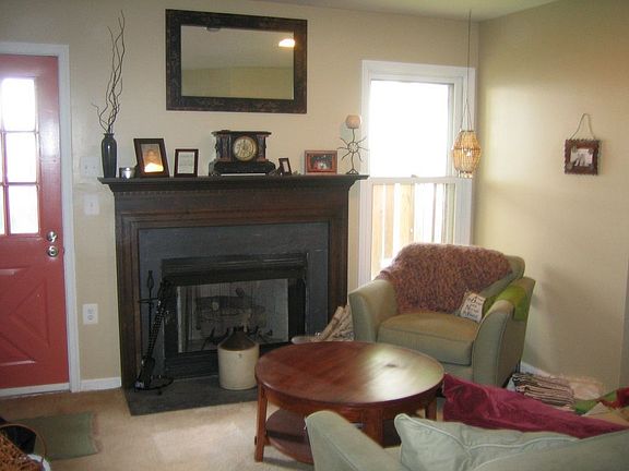 Bottom level Living area