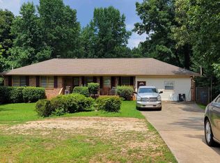 542 Rockbridge Rd, Lilburn, GA 30047