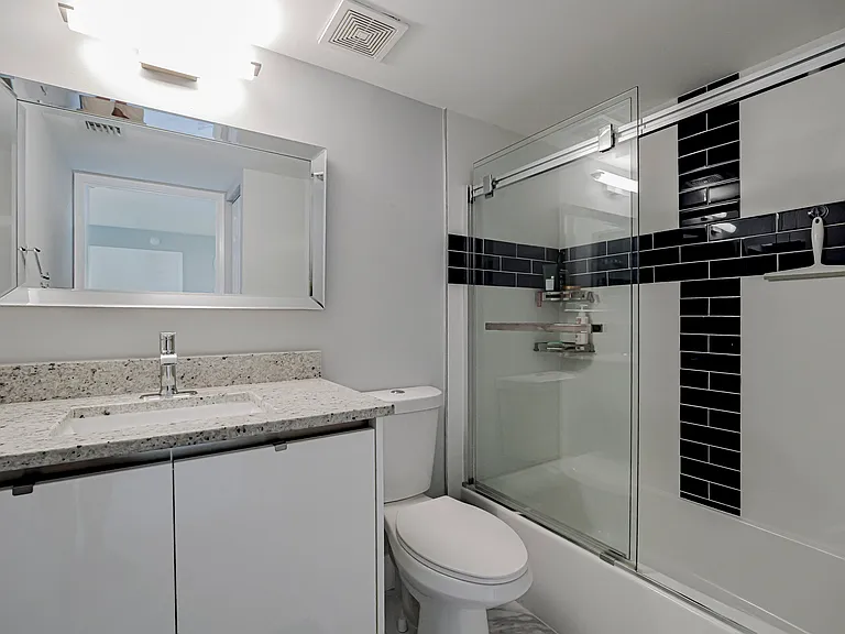 1550 S 42nd Cir #107 — Photo 18