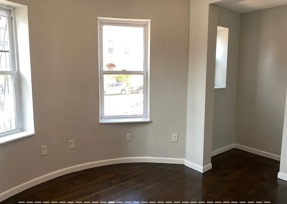 2 bed, 1.5 bath, 9999 sqft, $4,100 — Photo 2