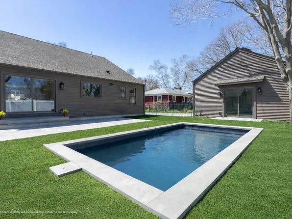 130 Sunset Ln, Greenport, NY 11944