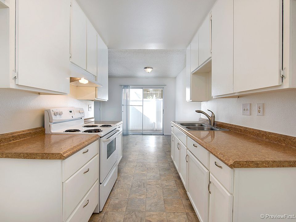 1st image of 6956 Parkside Ave
