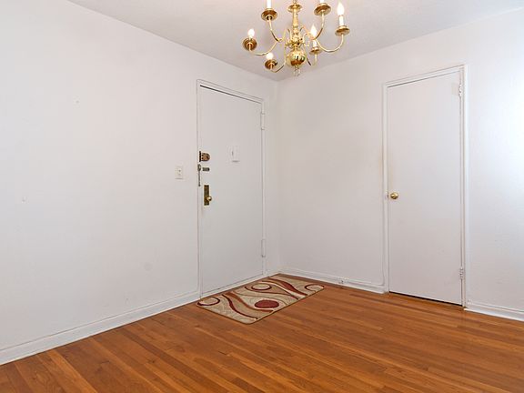 2nd image of 76 Dehaven Dr APT 3H