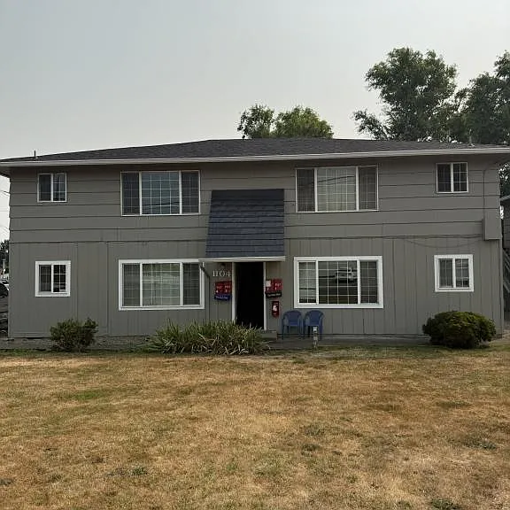 1104 Mill St #3 — Photo 1