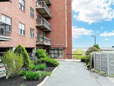 12 Chancery Ct APT 404, Lynn, MA, 01902