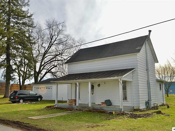 3rd image of 30 Cleveland Ave