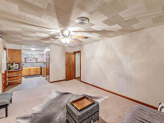 3rd image of 604 Duval Ave