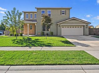 7810 Cellana Dr, Elk Grove, CA 95757