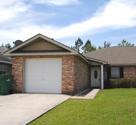 1st image of 119 Remmy Ct