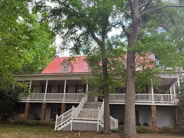 204 Bank Sculpture Rd, St Matthews, SC 29135