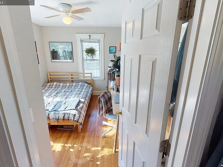 13 Arlington St #2 — Photo 5