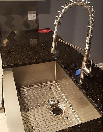 5th image of 5216 Lazy Oaks Dr