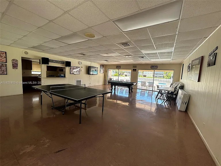 1825 S Ocean Dr #100 — Photo 3