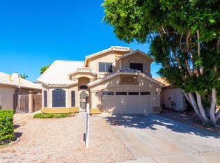 55 S Garnet Rd, Gilbert, AZ 85296