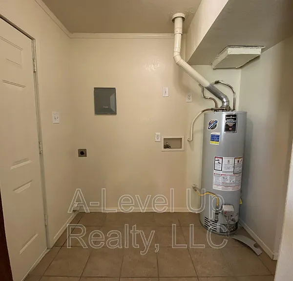 2705 S Monterey Vis #1 — Photo 4