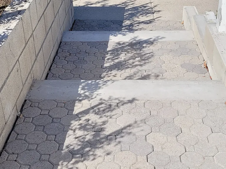 121 W Janss Rd — Photo 14