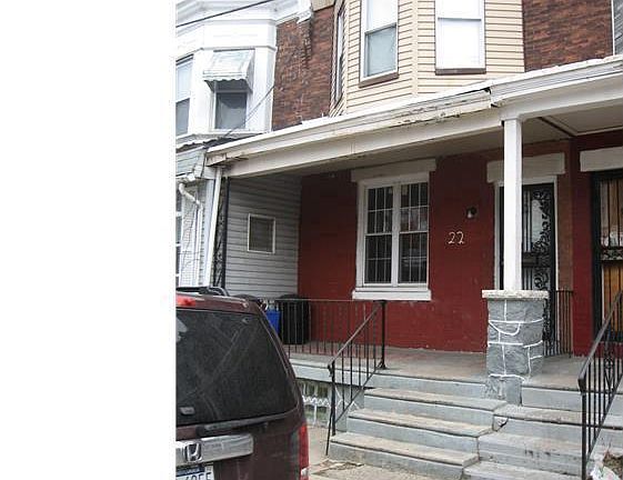3rd image of 105 N Millick St