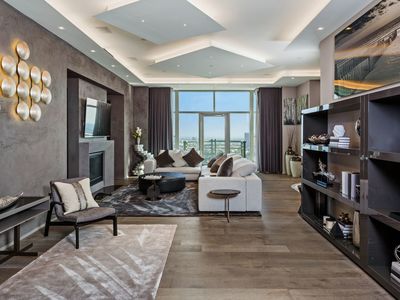 10776 Wilshire Blvd #1704, Los Angeles, CA, 90024