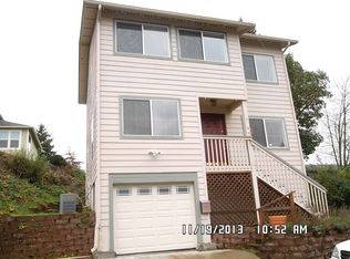 1916 E 16th St, Bremerton, WA 98310