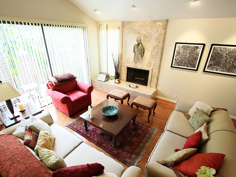 21820 Marylee St #225 — Photo 15