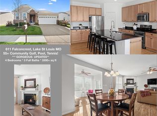 611 Falconcrest Dr, Lake Saint Louis, MO 63367