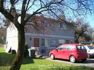 2212 Happy Ct, Bellingham, WA 98225