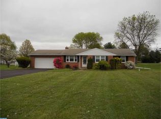728 Evansburg Rd, Collegeville, PA 19426