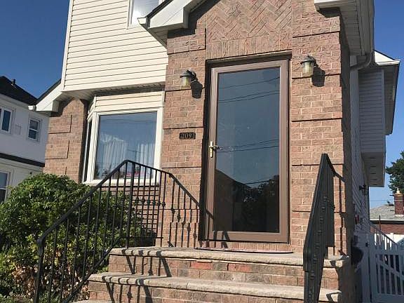 4th image of 209 Adams Ave