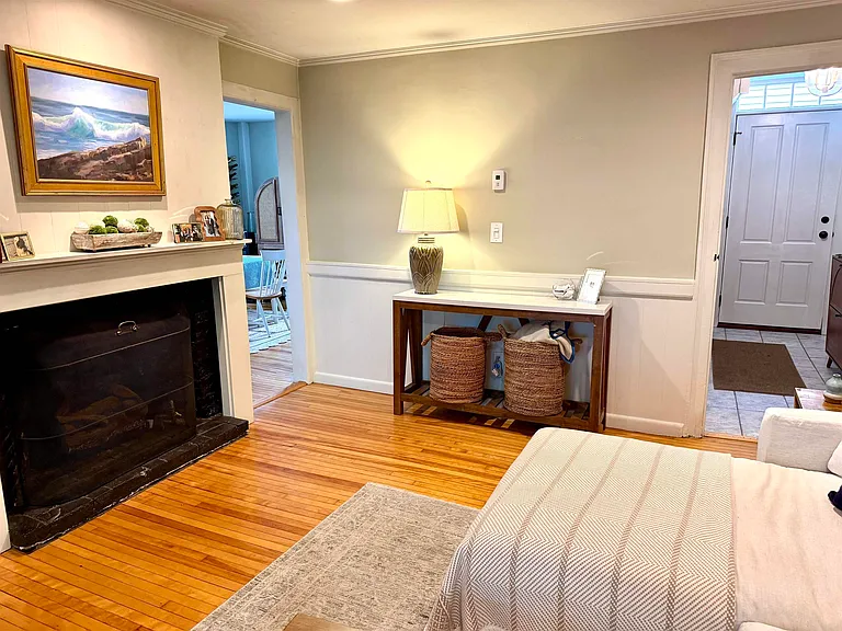 65 Mark St #1 — Photo 2