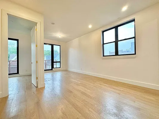 Rented by Doorway NYC, LLC | media 8