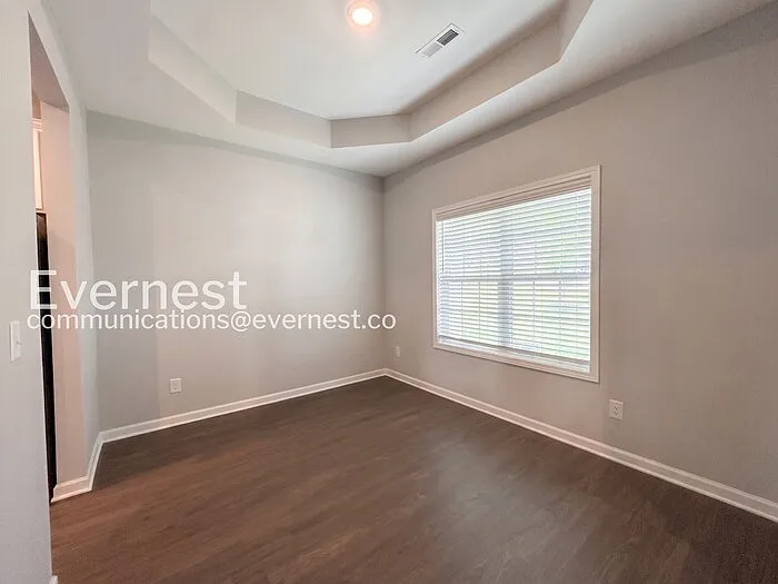 1307 Ventura Ln — Photo 8