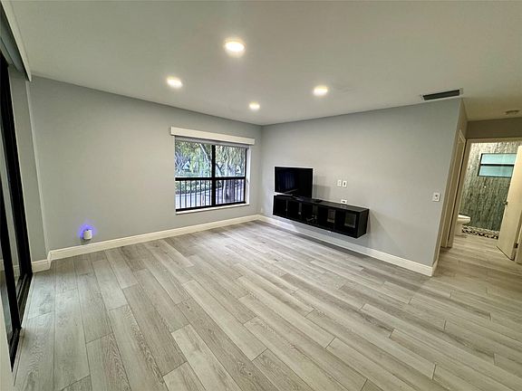 4th image of 4174 Carambola Circle #4174