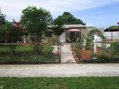 1320 N 70th Way, Hollywood, FL, 33024