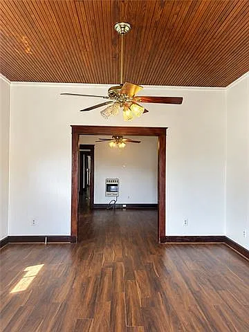 2 bed, 1.0 bath, 854 sqft, $1,200 — Photo 3