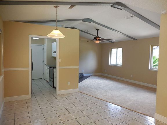 4th image of 5625 W Shore Dr
