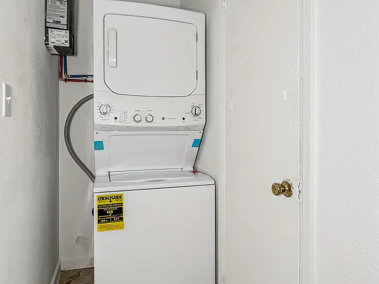 3 Ellinor Ct — Photo 12