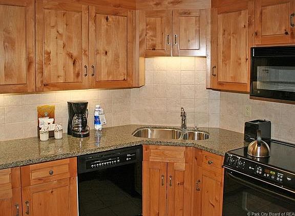 5th image of 3855 N Grand Summit Dr #460-Q1