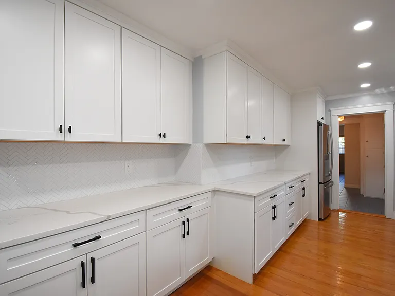 42 Kay Blvd — Photo 4