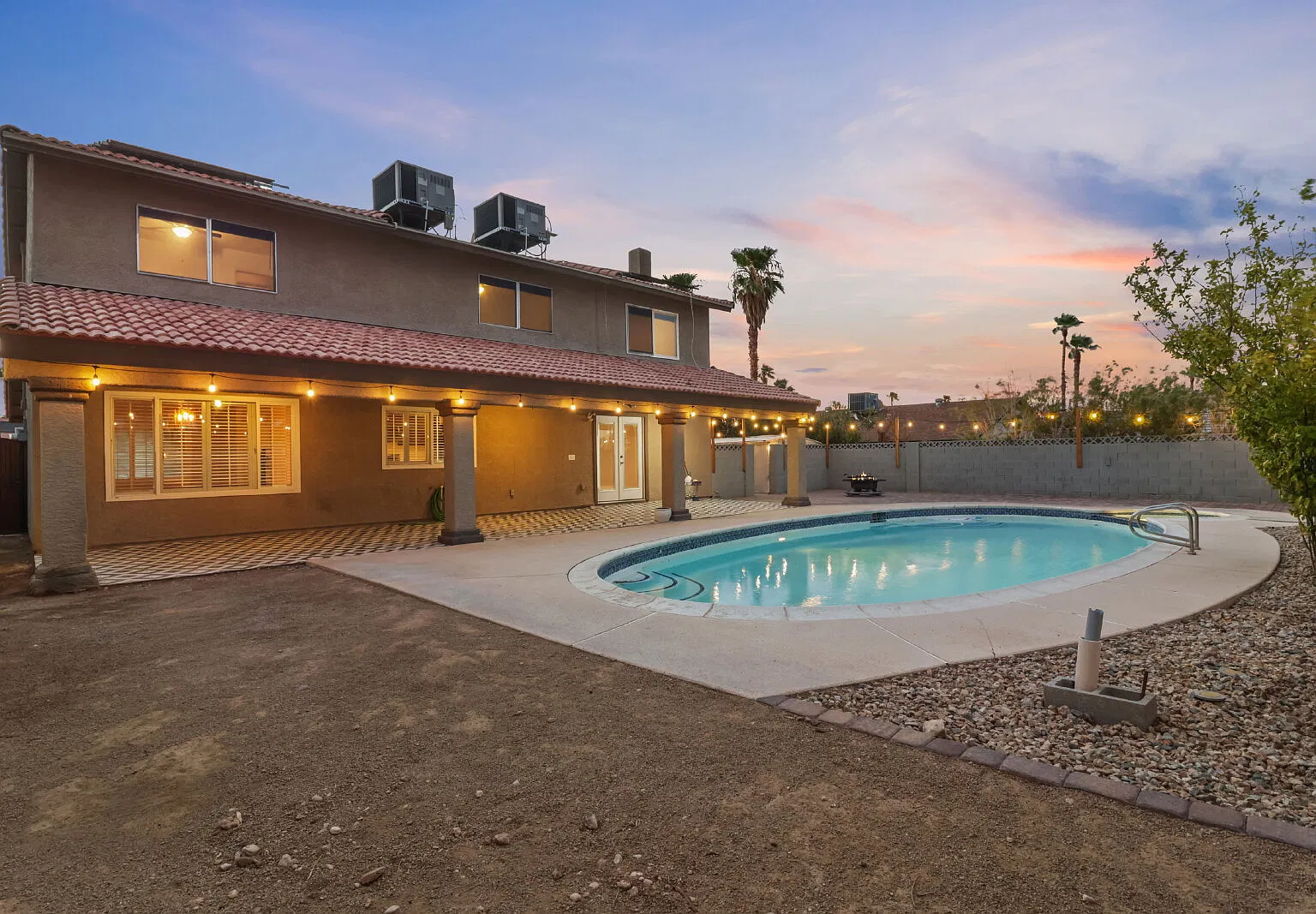 5 bed, 3.0 bath, 2830 sqft, $3,400 — Photo 4