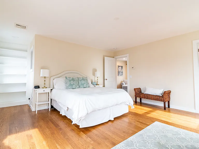 485 Hickory Ave — Photo 22