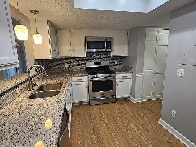 26 Rumson Ct SE — Photo 10